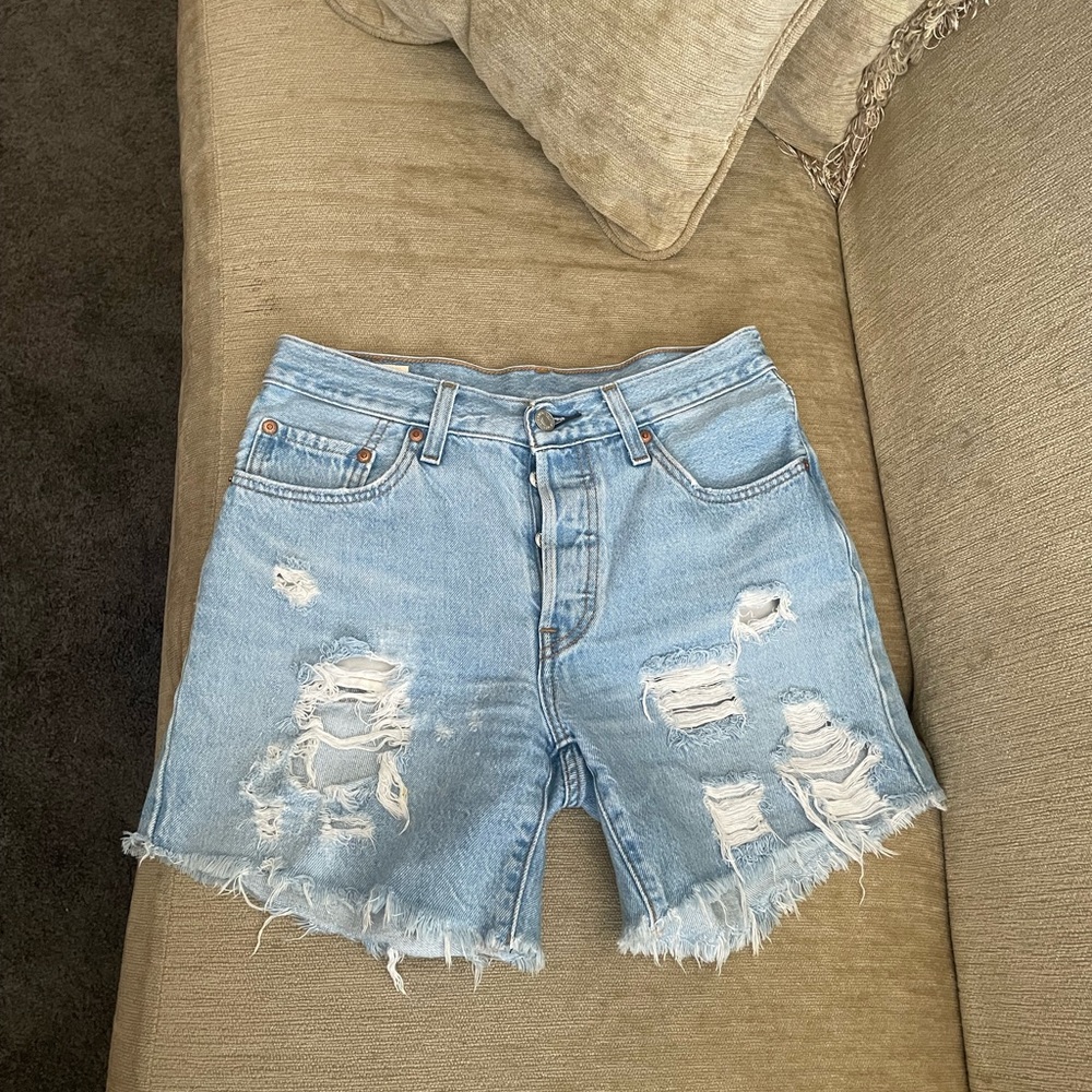 Levi’s denim shorts
